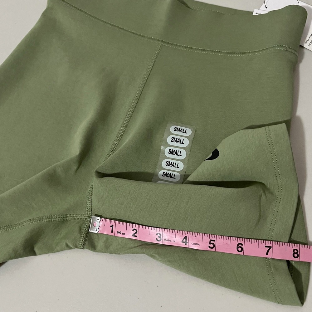 Nike Womens High Rise Tight Fit Biker Shorts Olive Green Size Small - Picture 7 of 9
